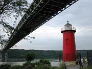  The Little Red Lighthouse under GWB